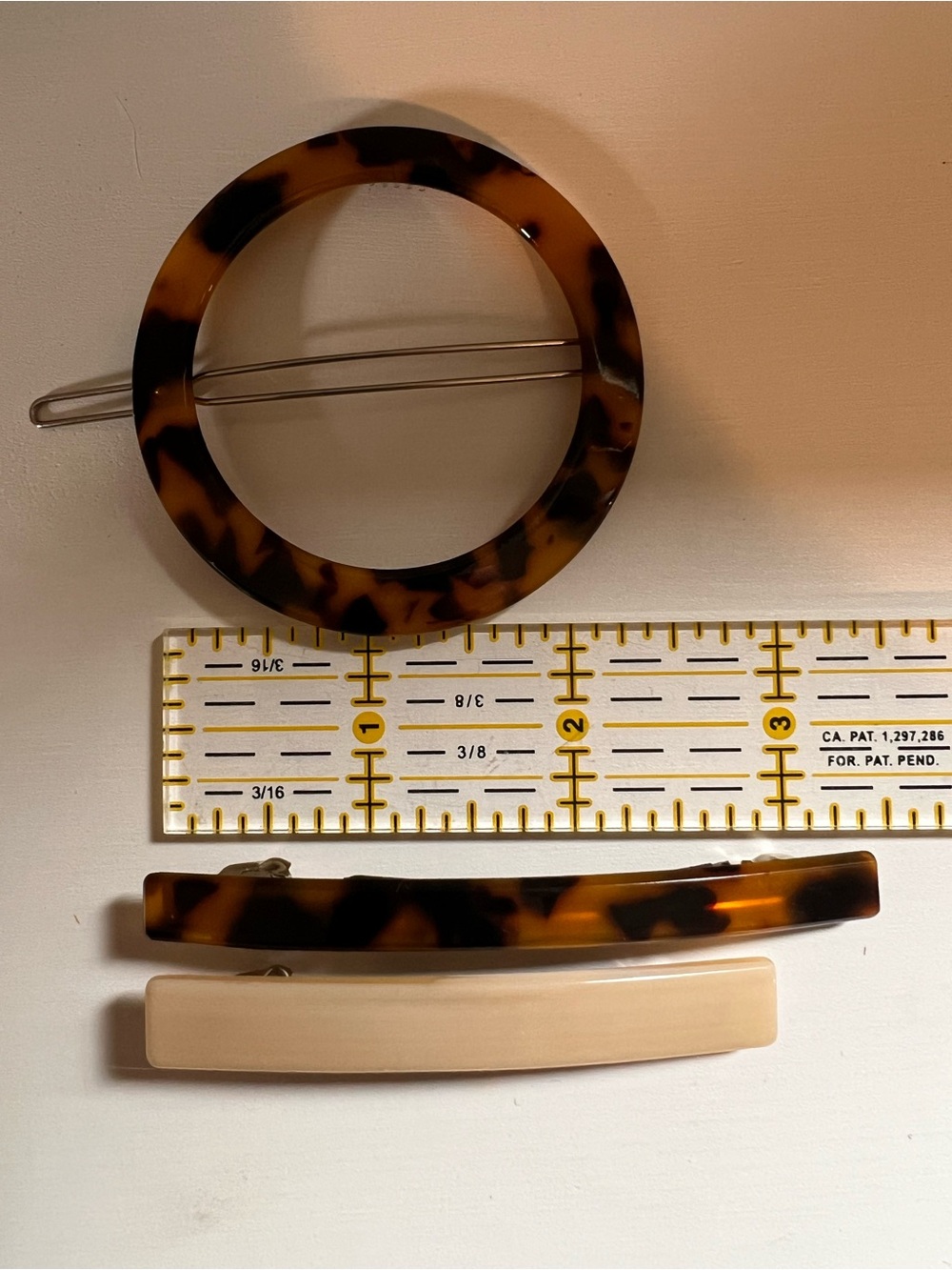 Tortoiseshell MACHETE Round Hair Clip & Neutral Barrette Set - Picture 2 of 10